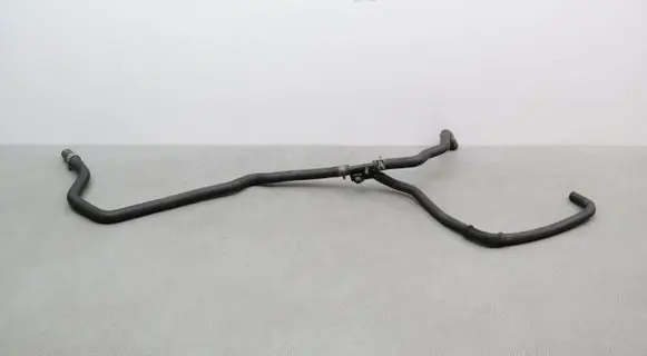 Engine coolant pipe/hose