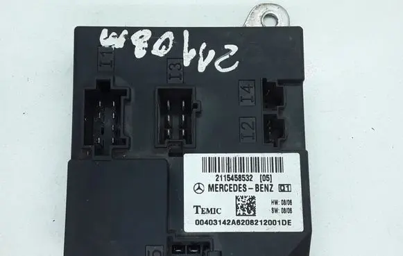 Mercedes-Benz E W211 Comfort/convenience module 2115458532