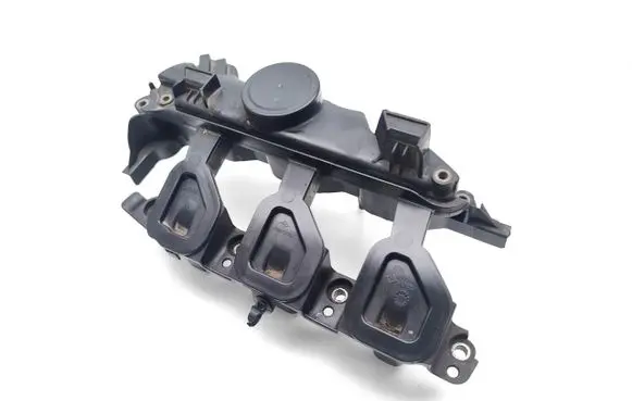 Opel Vivaro Intake manifold 8200924262