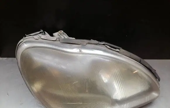 Mercedes-Benz S W220 Headlight/headlamp A2208200861