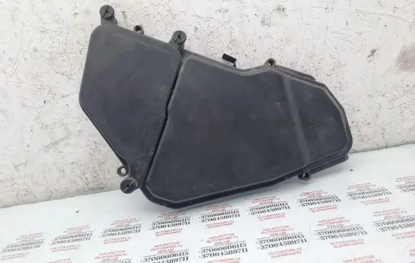 Volkswagen Touareg I Fuse box cover 7L0937576B 7L0937576A
