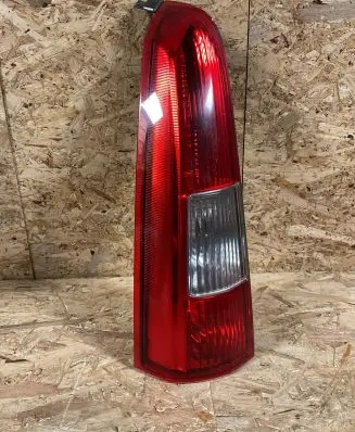 Volvo V70 Rear/tail lights 9154493