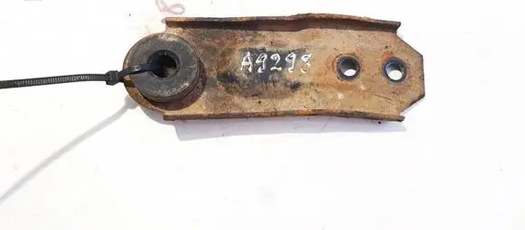 Opel Zafira A Radiator mount bracket