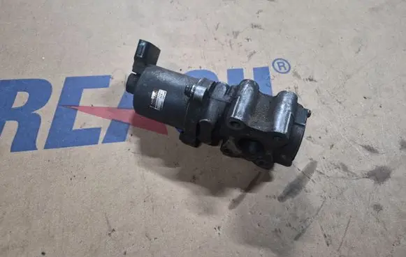 Toyota Avensis T250 EGR valve 256200R021 VN1350007201