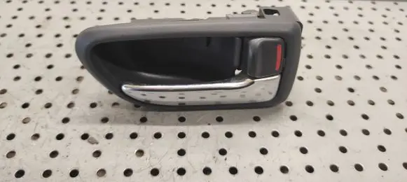 Subaru Legacy Rear door interior handle