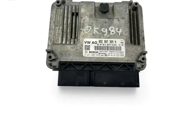 Skoda Karoq Engine control unit/module ECU 05E907309H 0261S21433