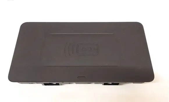 BMW X6 G06 Wireless charging module 5A82C19 5B5FF97 5B41FD5