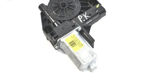 Volvo XC60 Front door window regulator motor 966268