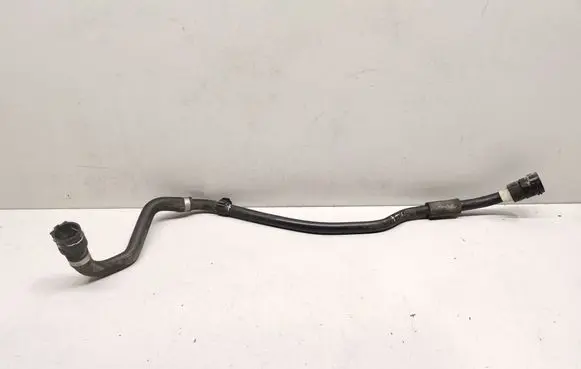 BMW iX Engine coolant pipe/hose 8475137