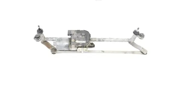 Volkswagen Scirocco Front wiper linkage and motor 1K8955119B 1K8955023B