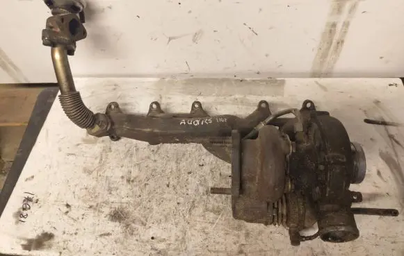 Audi A6 S6 C4 4A Turbo 046145703F 9246771