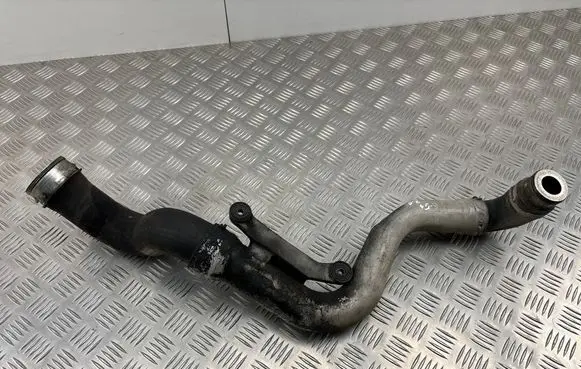 Intercooler hose/pipe