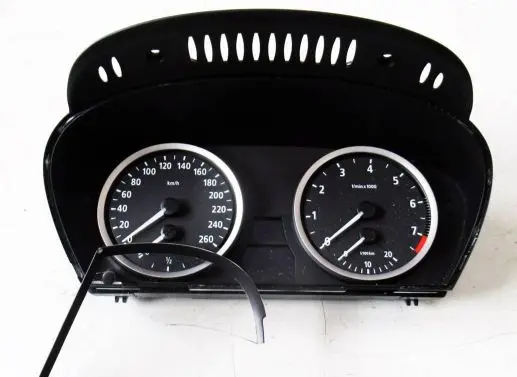 BMW 5 E60 E61 Speedometer (instrument cluster) 62116983149 110080213 7808018996