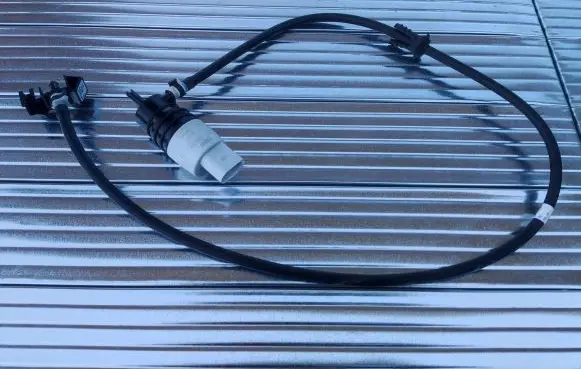BMW 5 G30 G31 Windscreen/windshield washer pump 7298309 P190605 M19055