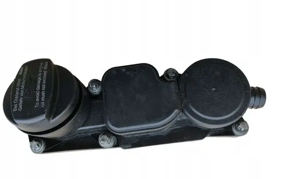 Mercedes-Benz C W203 Oil breather separator 6460100162