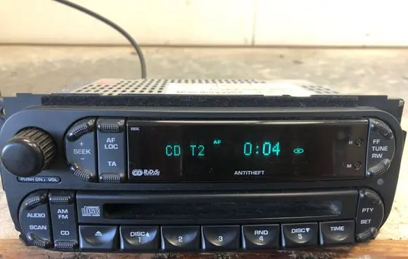 Radio/CD/DVD/GPS head unit