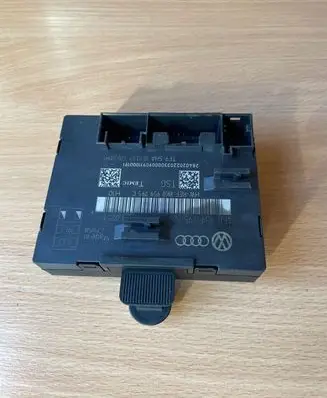 Audi A4 S4 B8 8K Door control unit/module N964696047 0964696048