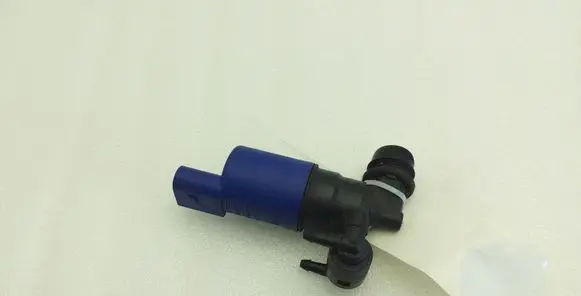 Volvo V60 Windscreen/windshield washer pump AV6113K082AA