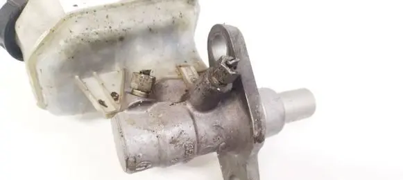Opel Insignia A Master brake cylinder
