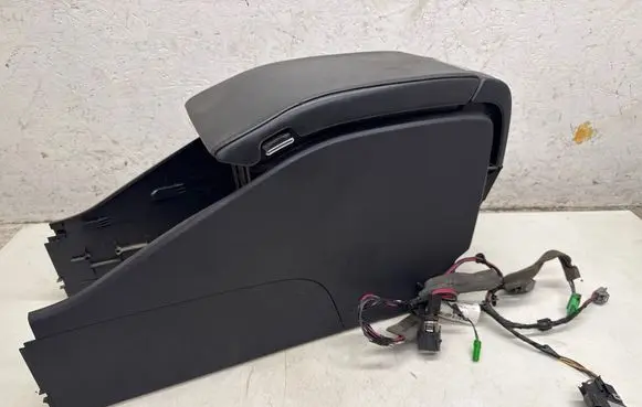 Volvo S80 Armrest 377798OBL