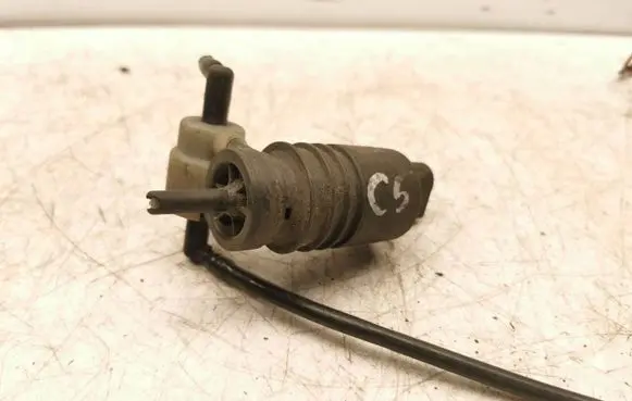 Audi A6 S6 C5 4B Windscreen/windshield washer pump