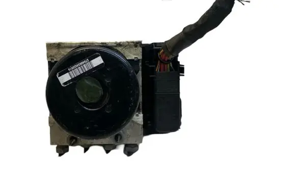 Volvo S60 ABS Pump 31329137 P31329137