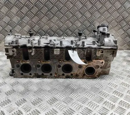 Mercedes-Benz CLS C218 X218 Engine head A2780107803 A2780161205