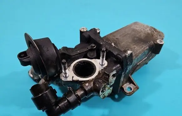 Opel Movano B EGR valve cooler 147351186R IMPRK1450631