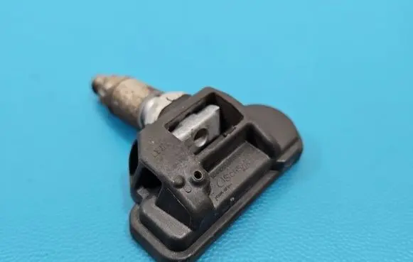 Maserati Quattroporte Tire pressure sensor 670034786 IMPRK1535180