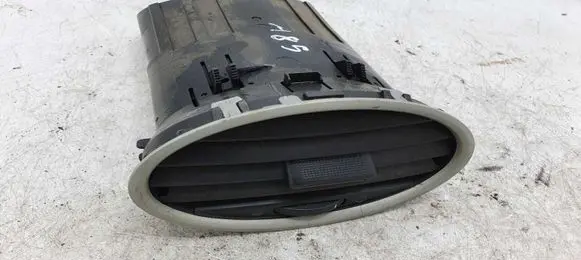 Ford Focus Dashboard side air vent grill/cover trim 4M51A014L21AD