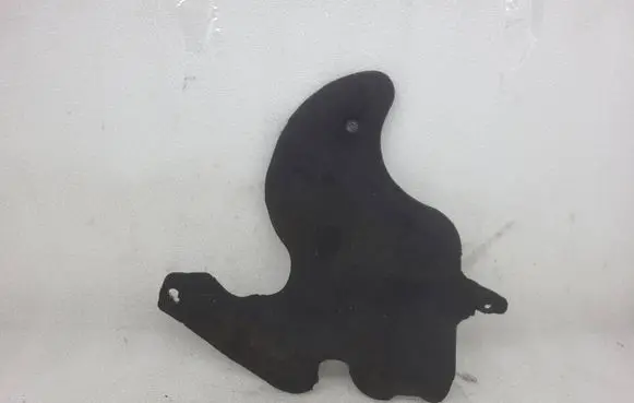 BMW 5 F10 F11 Heat shield in engine bay 8510114