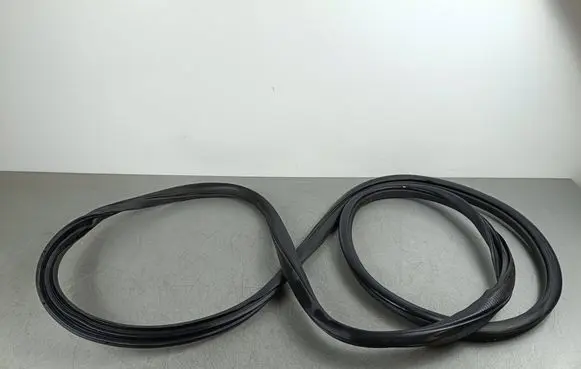 Honda CR-V Rubber seal rear door
