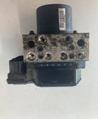 Ford Mondeo MK IV ABS Pump 7G912C405AB