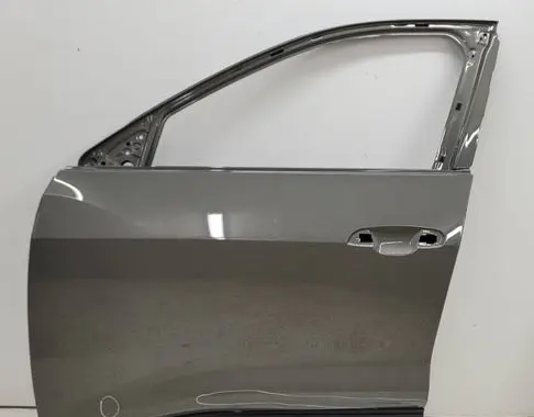 Audi Q8 e-tron Front door 