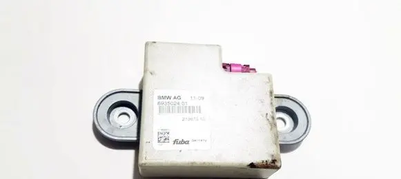 BMW 5 E60 E61 Antenna control unit 693502401 21367510