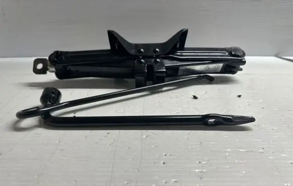 Subaru Legacy Lift Jack 