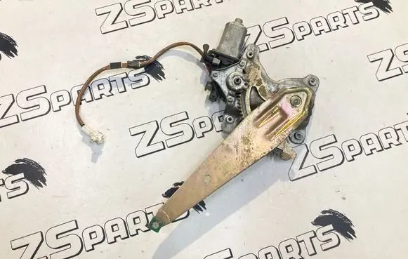 Lexus IS 200-300 Rear door window regulator motor 8572053040