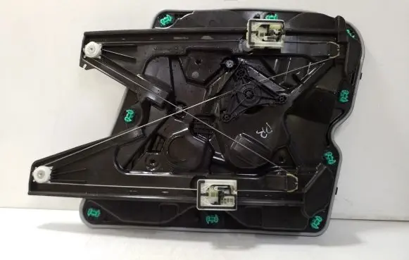 Volkswagen ID.4 Front window lifting mechanism without motor 11A837402F E31139108