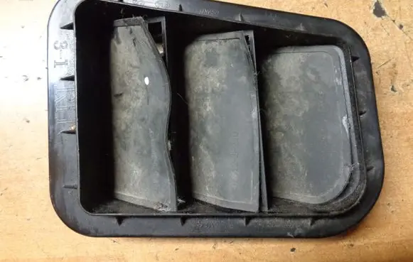 Hyundai i20 (GB IB) Quarter panel pressure vent 