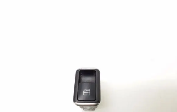 Mercedes-Benz C W204 Electric window control switch A2049055502