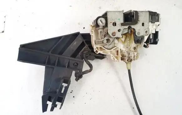 Chrysler Sebring (JS) Front door lock A083l