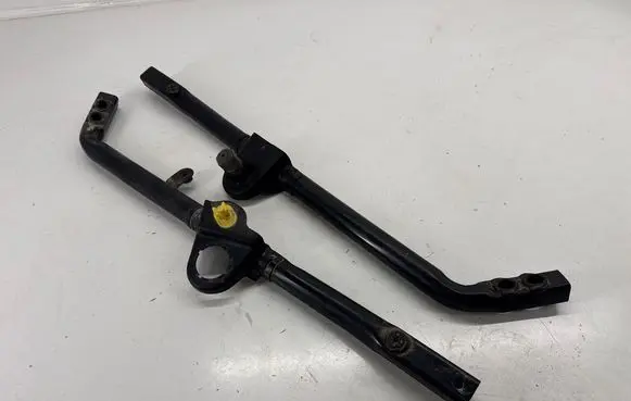 Chrysler Pacifica Radiator support slam panel bracket 68231357AB 682231356AD 68231357AA