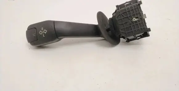 BMW 5 E39 Indicator stalk 8352172 01100410