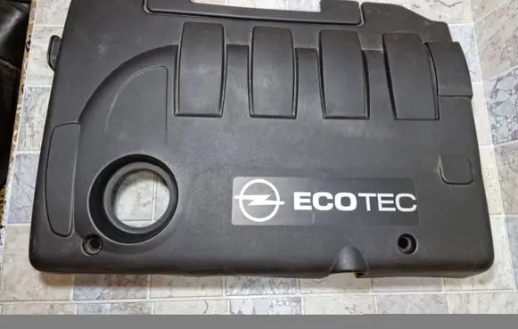 Opel Astra H Engine cover (trim) 55556745 55555630 555560232