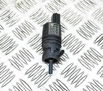 BMW 3 F30 F35 F31 Windscreen/windshield washer pump 3437380 13264011