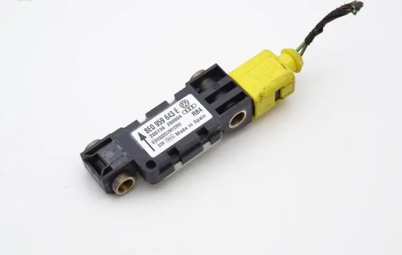 Audi A6 S6 C5 4B Airbag deployment crash/impact sensor 8E0959643E