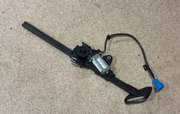 Mercedes-Benz E W238 Seat belt height adjuster 2058600157 A2058600182
