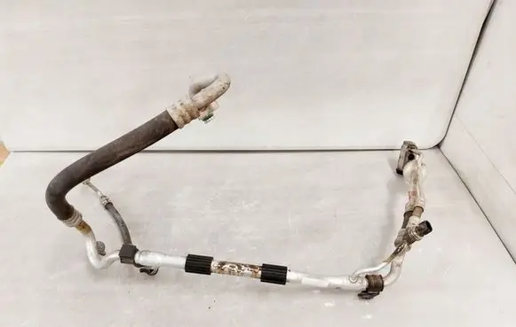 KIA Carens III Air conditioning (A/C) pipe/hose