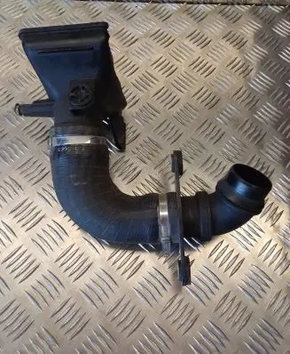 Alfa Romeo Giulietta Intercooler hose/pipe 884850100