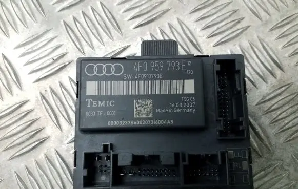 Door central lock control unit/module